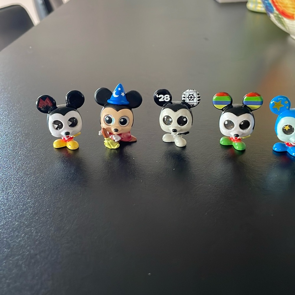 Disney Mickey Mouse figures